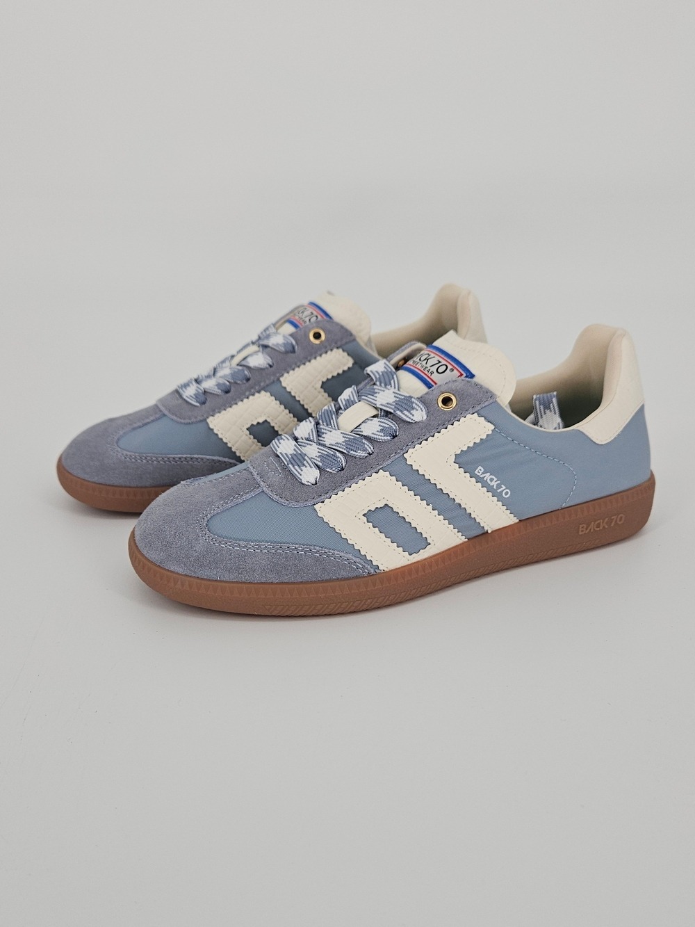 Back 70 Ghost 36 Sky Blue Suede Sneakers Size 5-5.5/EU 36 NIB